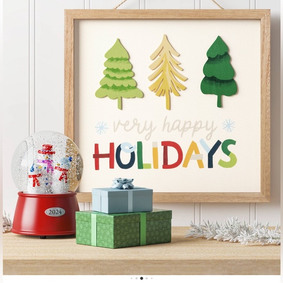Target Wondershop VERY HAPPY HOLIDAYS Wood Picture / Sign - Picture 9 of 14